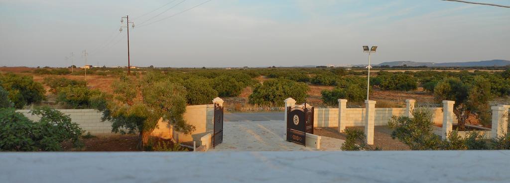 Le Terrazze Miramare B&B Torre Canne Dış mekan fotoğraf